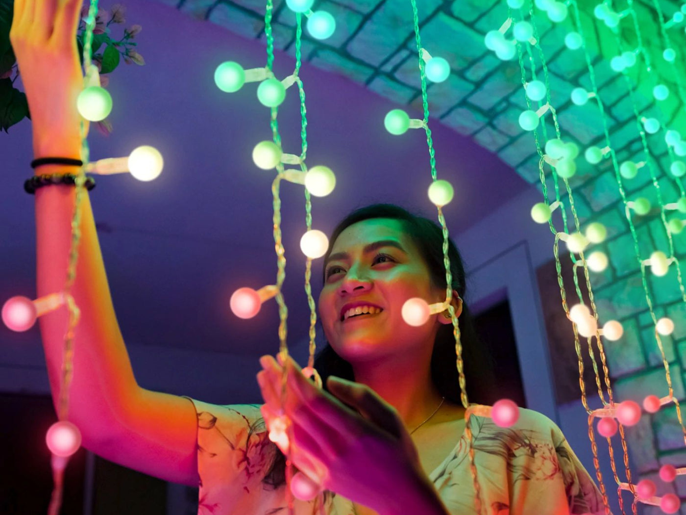 How to decorate your terrace or balcony with outdoor lights