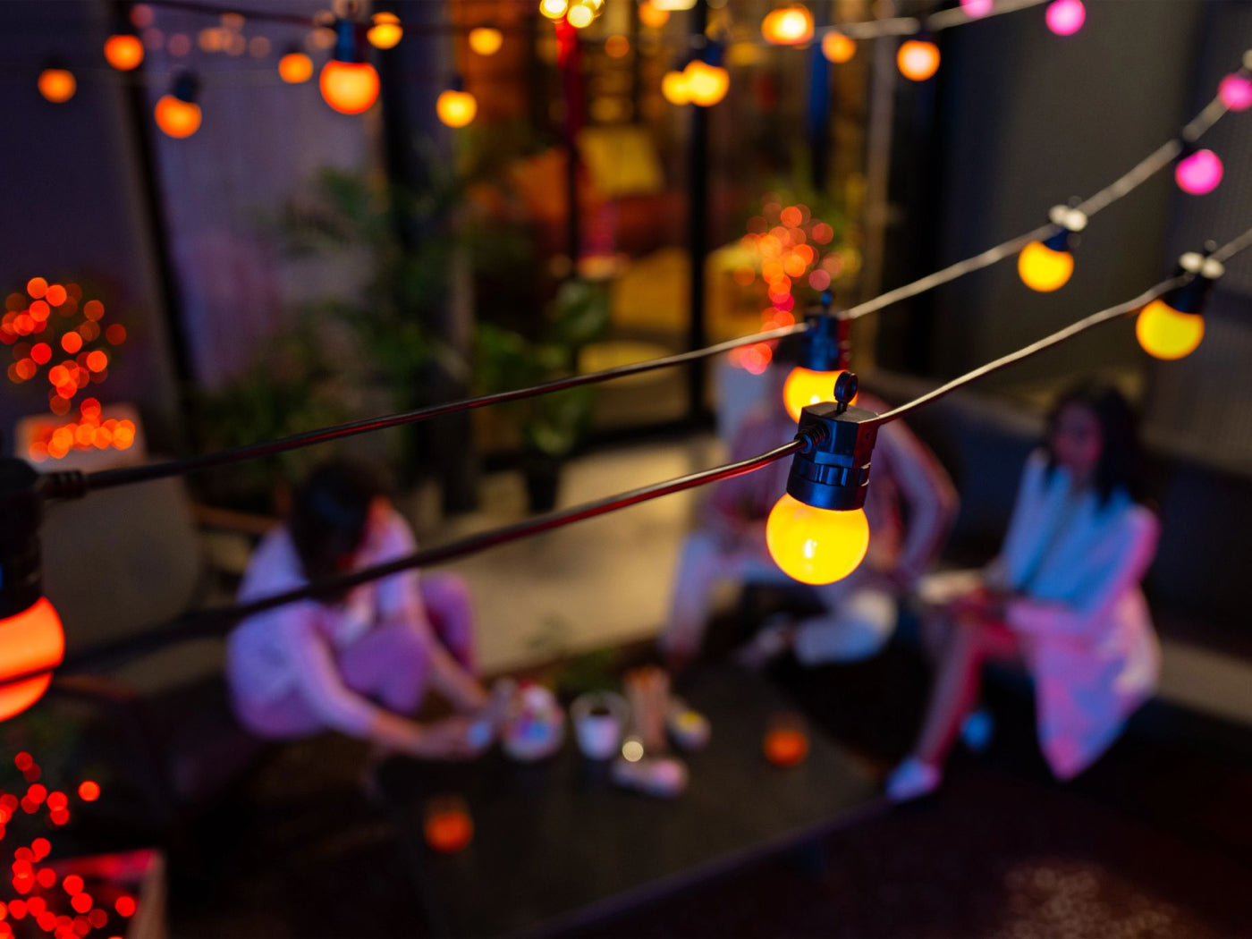 How to go green with decorative summer lighting