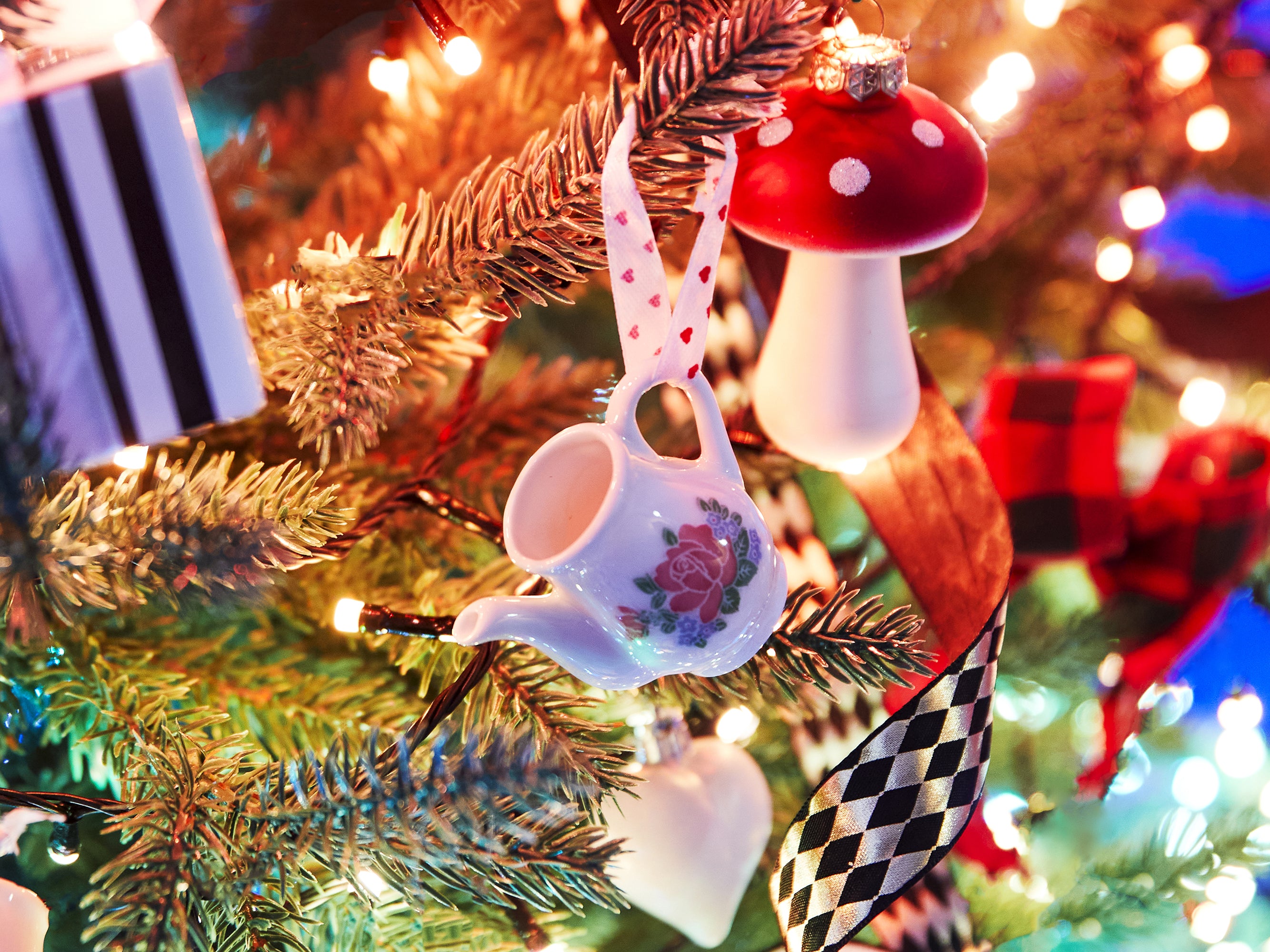 Bundles Strings & Music Dongle